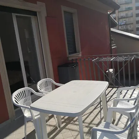 Casa Marisa, 40 Metri Dalla Daire Vallecrosia