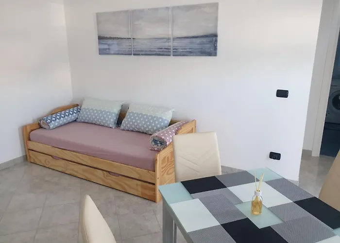 Casa Marisa, 40 Metri Dalla Apartamento Vallecrosia