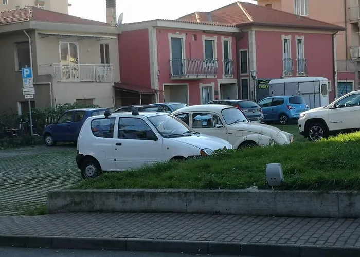 Casa Marisa, 40 Metri Dalla Apartamento Vallecrosia